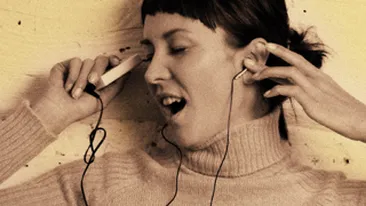 A vrut sa dea scoala in judecata ca sa-si poata folosi iPod-ul in timpul examenelor