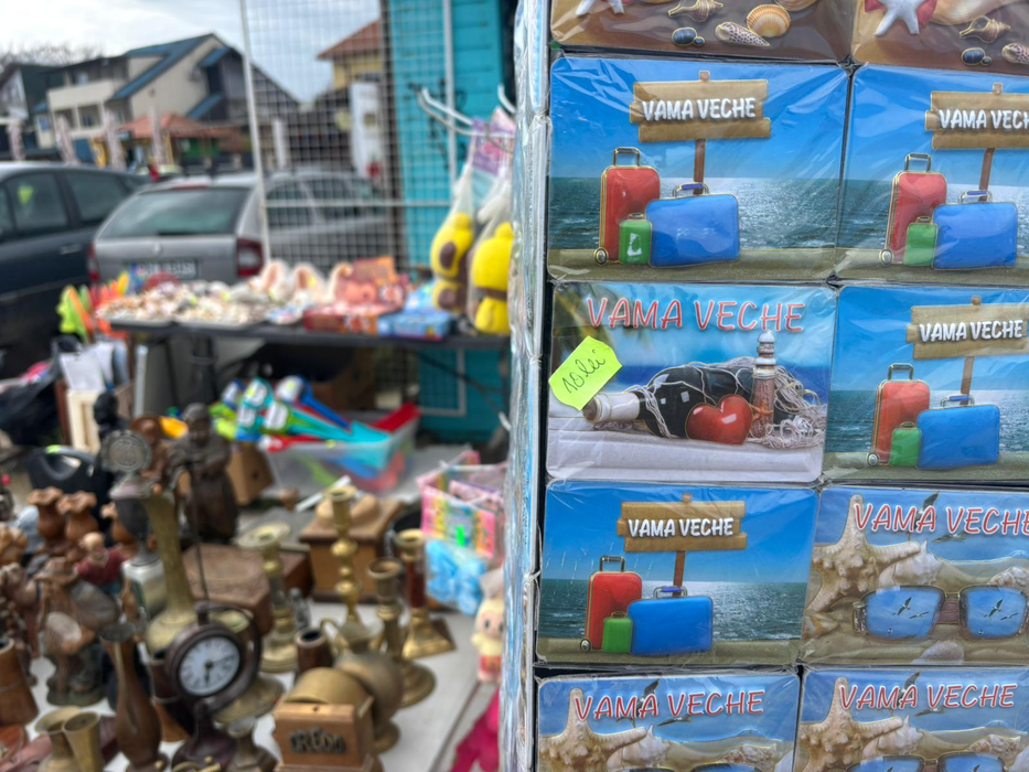 În Vamă, mai scump ca pe Riviera Franceză. Cât costă un simplu magnet de frigider
