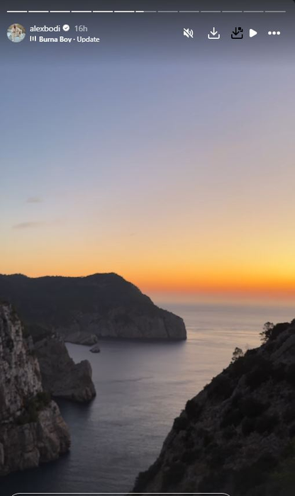 Nu e o glumă! Cât costă 3 nopți de cazare în Ibiza, destinația unde Alex Bodi și iubita au mers în vacanță