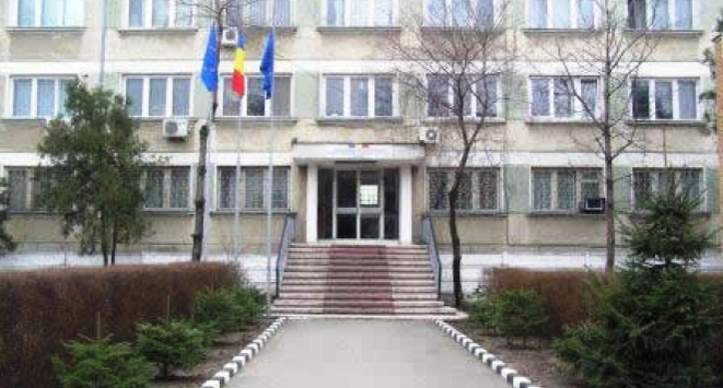 Dan A., cunoscut drept ”Lăbuță” din Buzău, s-a ales cu un an de închisoare după ce a agresat două tinere