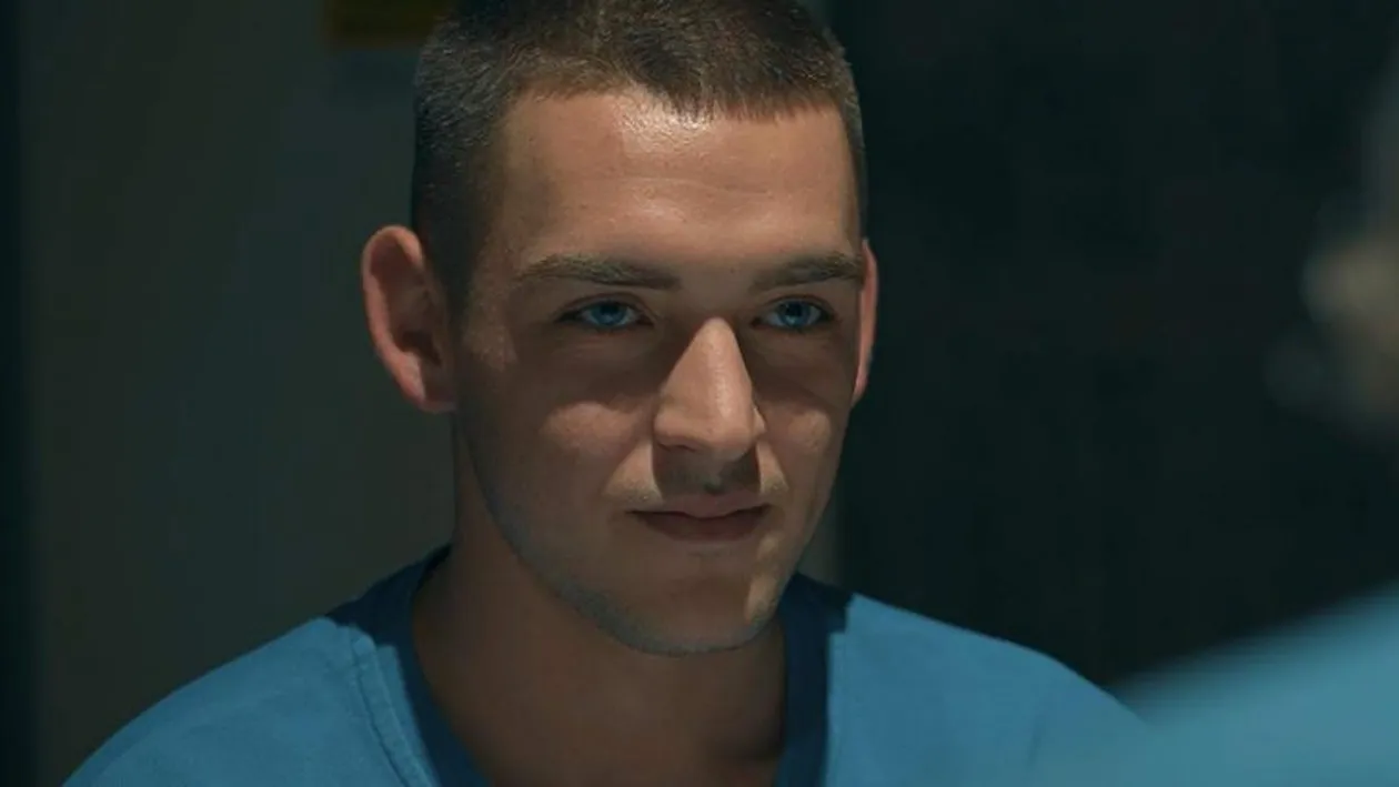 Actor român, înjunghiat chiar într-o sală de cinema din Timișoara! ”Era sânge peste tot!”