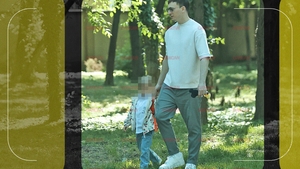 The Motans e absolut topit după fiica lui. Când mica prințesă vrea ceva, tati execută!