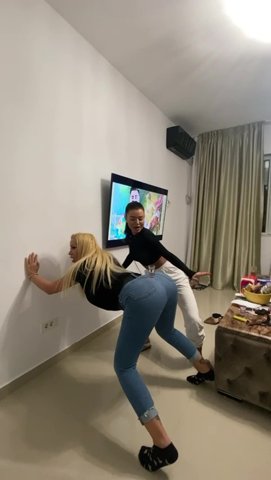 Brigada “Corupătoarele” a pus-o de un party ”pe vechi”