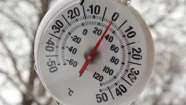 În această dimineaţă s-a înregistrat cea mai scăzută temperatură din acest an! Vezi aici ce valoare au arătat termometrele