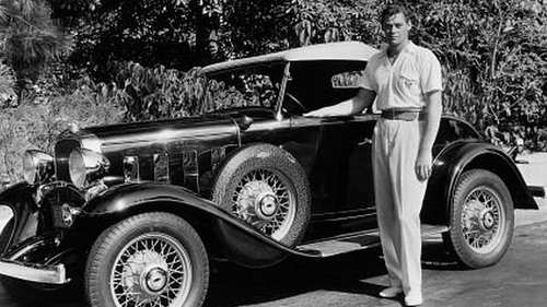 Stii ca un roman a facut celebre filmele cu Tarzan? Afla totul despre actorul Johnny Weissmuller!