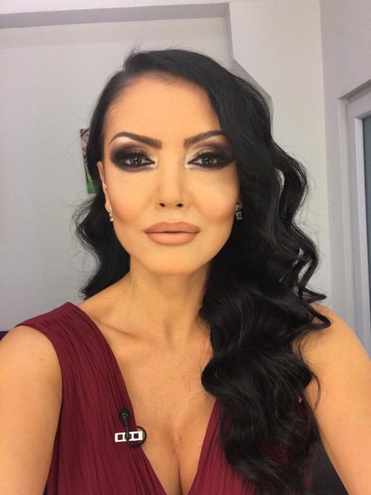 În plină criză de coronavirus, Andreea Mantea și-a retras fiul de la grădiniță: ”Stăm în casă sau pe balcon”