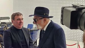 Ion Țiriac îl cunoaște prea bine pe Gică Hagi! Ce mașină i s-ar potrivi „Regelui fotbalului”: "Foarte talentat, dar și foarte calculat"