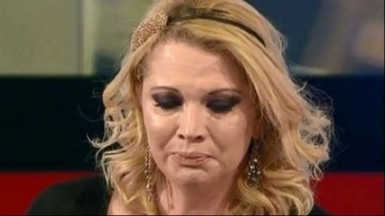 Oana Lis, agresată de un bărbat în public: ”Mi-a băgat mâna sub fustă”