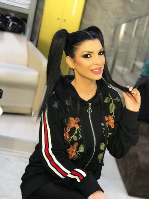 Andreea Tonciu radiază de bucurie! Anunțul a fost făcut chiar de ea: “De astăzi sunt o femeie fericită!“