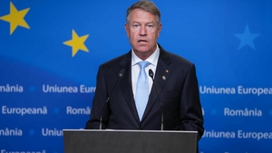 Klaus Iohannis, somat de ANAF! Este dator cu o sumă colosală de bani