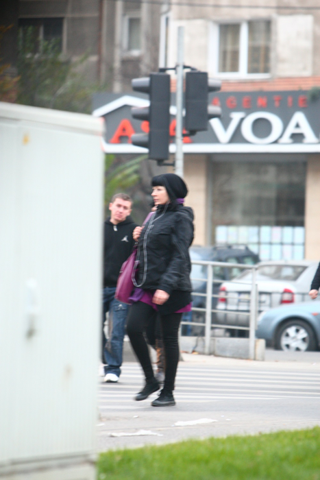 Are sau nu perucă?! Primele imagini de paparazzi cu Neti Sandu. Misterul a fost elucidat: cum arată în realitate părul horoscopistei de la Pro TV