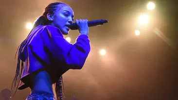 Doliu în lumea muzicii. Lexii Alijai a murit la doar 21 de ani în prima zi din 2020. Cauza morții suspecte a cântăreței