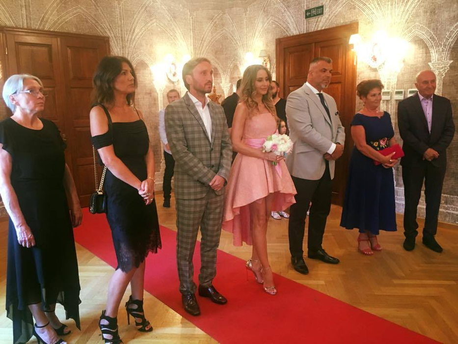A oficiat cununia civilă a Crinei Abrudan cu Gabi Popescu, iar acum a făcut anunţul! Gabriela Firea a transmis mesajul public