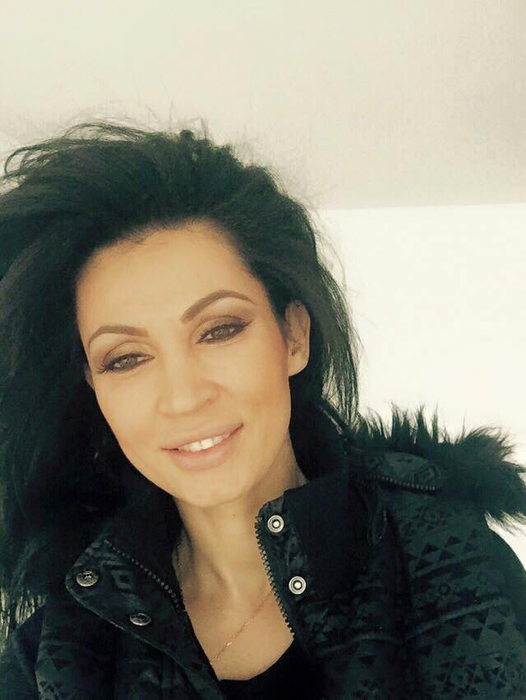 Deranjată de critici, Nicoleta Luciu s-a „tunat” din nou! Cum arată acum la 40 de ani și ce operații estetice și-a făcut