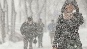 ALERTĂ METEO. Vremea se răcește! Unde sunt anunţate ninsori