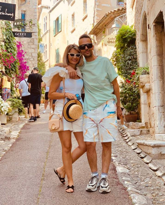 Tudor şi Anamaria Ionescu, vacanţă de vis pe Costa de Azur