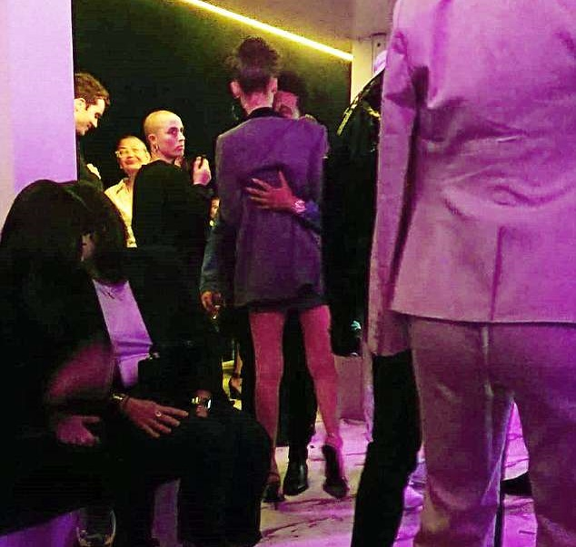 The Weeknd s-a împăcat cu fosta iubită! Primele imagini cu Bella Hadid și celebrul artist