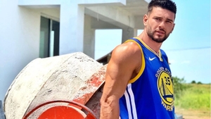 Dorian Popa își trăiește visul american! Aflat în vacanță în SUA, artistul și-a făcut un nou tatuaj