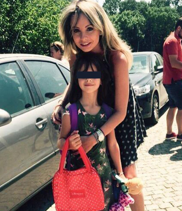 Ex-ul ANDREEI MANTEA, mega-scandal cu fosta soţie, cunoscutul manechin ALEXANDRA BĂDESCU! ”Şi-a abandonat fetiţa! Marele milionar nu-i dă copilei nici o pensie de… 150 de lei!” Intrat de curând în politică, ANDREI ŢÎRDEA se laudă cu o viaţă de lux, dar şi-a ”uitat” complet fosta familie!