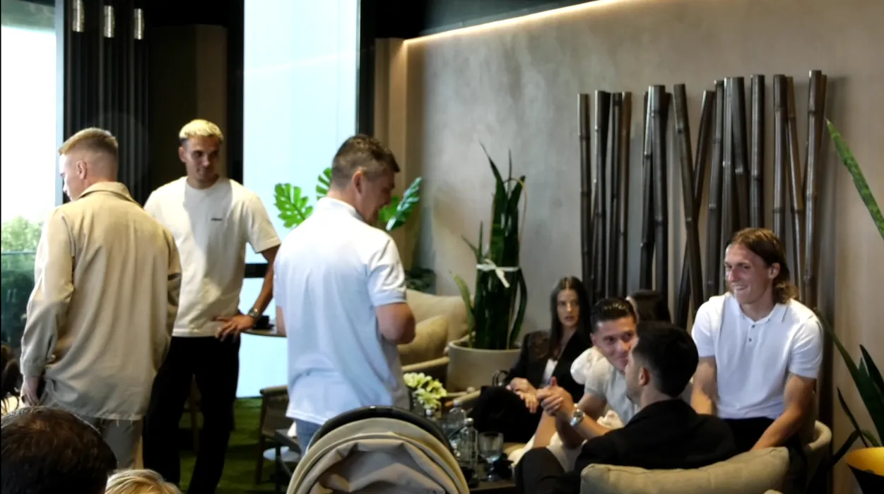 Familia Şucu a inaugurat prima terasă din Mall Băneasa: ”Ne-am gândit la clienții noștri”