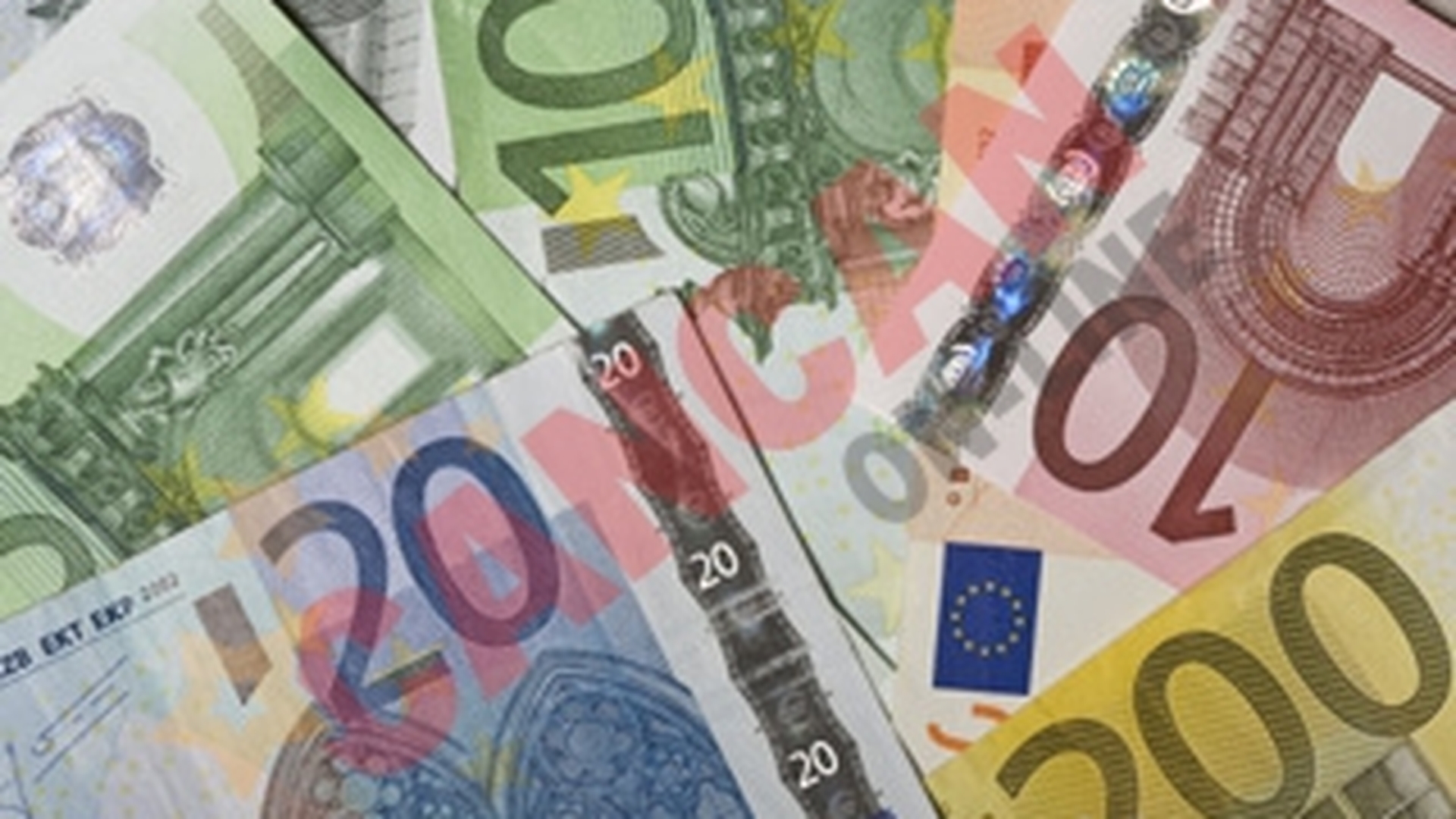 Jaf la o casa de schimb din Timisoara! Hotul a plecat cu 25.000 de euro si 20.000 de lei