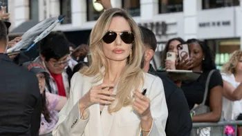 Angelina Jolie, pregătită pentru un nou capitol din viața sa. Ce urmează după ce gemenii ei au împlinit 18 ani