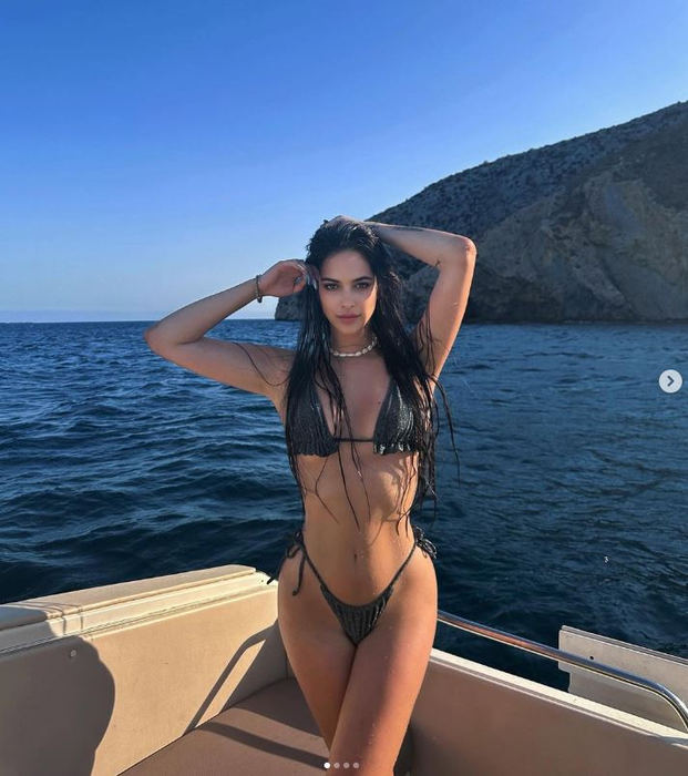 Eva Zaharescu, fiica Andreei Berecleanu/ sursă foto: Instagram