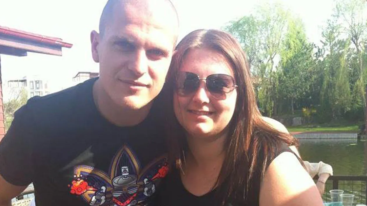 Atenţie, imagini care vă pot afecta emoţional! Soţia lui BOURCEANU a slăbit enorm de mult, dar ascunde o adevărată dramă! Cum arată acum abdomenul ADINEI