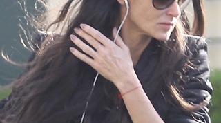 O alta vedeta in pericol de moarte! Demi Moore se "autodistruge prin infometare si supradoze de medicamente"