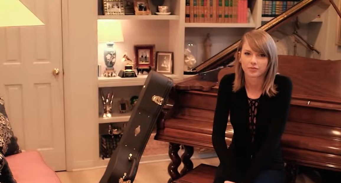Cum arată una dintre vilele de lux pe care le deține Taylor Swift. Are șapte dormitoare și opt șeminee