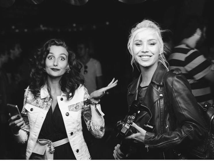 Alina Ceușan: „Mi-a plăcut mult de tot faptul că eram la un festival pe plajă, pe nisip.”