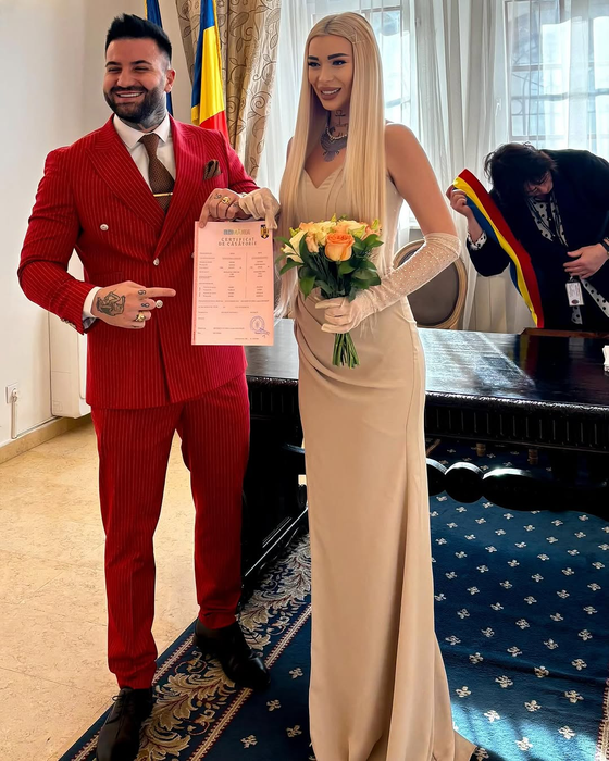 Armina a recunoscut cu ce se ocupă în Tenerife, de fapt. Din ce face bani soția lui Marcel