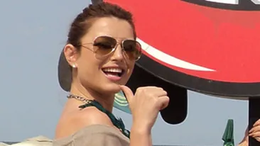 Elena Gheorghe se pregateste de vacanta in Turcia