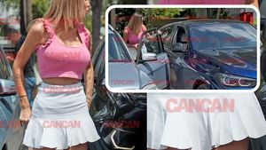 Nevasta EX-fotbalistului de Naţională, abordată de un „şmecheraş” cu BMW: a coborât geamul şi... Lena Enache l-a lăsat cu gura căscată, chiar şi nemachiată!