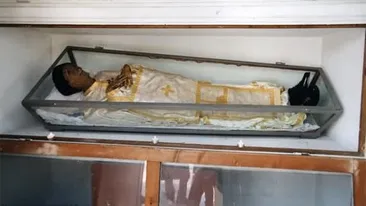 Harta completa a celor mai sfinte locuri din Bucuresti! Ce se intampla daca te rogi la moastele Sf. Mucenic Mina?