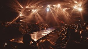 Doliu în lumea modei! Fiica unui fotbalist arhicunoscut a murit la doar 21 de ani, în locuința sa