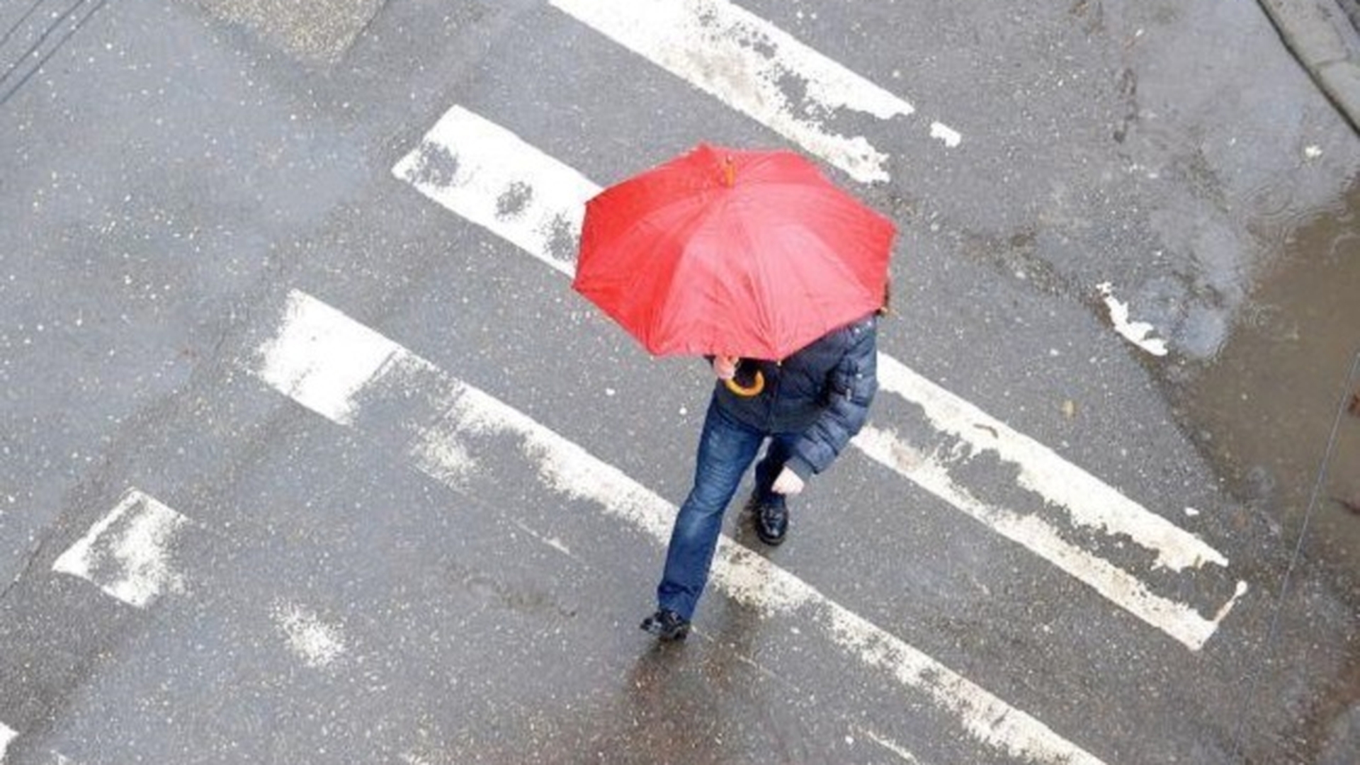 PROGNOZA METEO PE DOUĂ SĂPTĂMÂNI. Vreme instabilă cu schimbări majore de temperatură