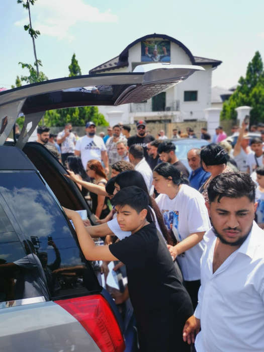 Ciprian Pian, condus pe ultimul drum! Imaginile durerii în 100 de fotografii