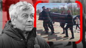 Trupul neînsuflețit al lui Mircea Lucescu, depus la Arena Națională. Familia a cerut pentru marele antrenor un sicriu Boston de 3000 €, același pe care l-a avut și Ion Iliescu