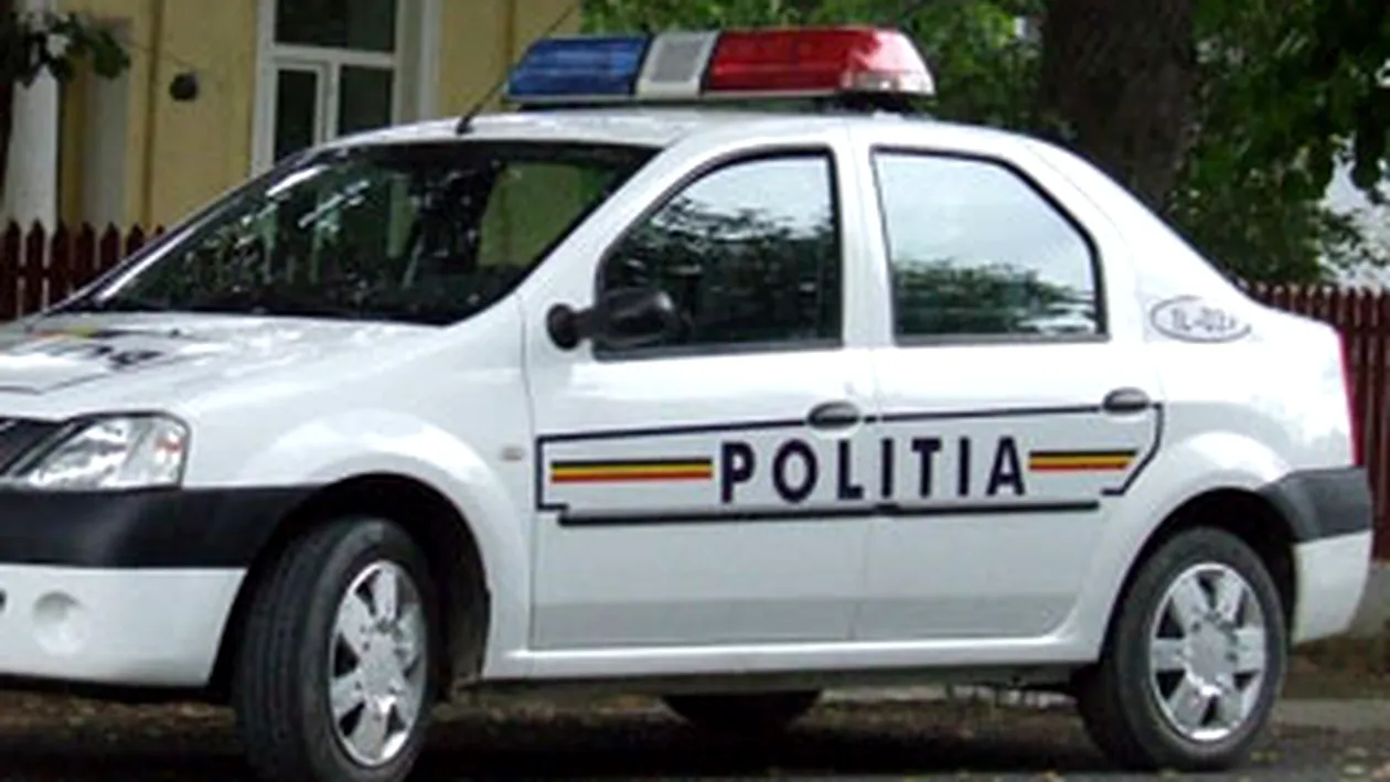 Urmariri ca-n filme pe autostrada Bucuresti-Pitesti dupa ce un sofer a avariat o masina de politie