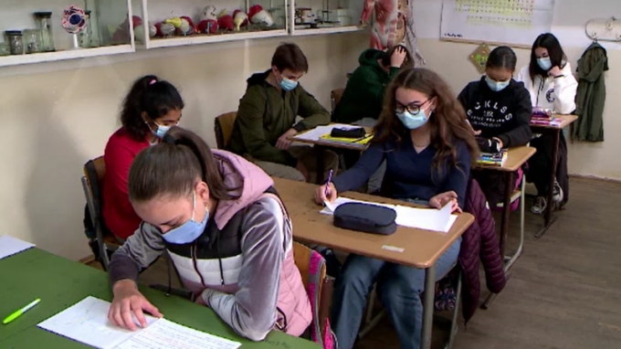 Noi modificări la Ministerul Educației. Schimbările îi vizează pe elevii din clasele terminale