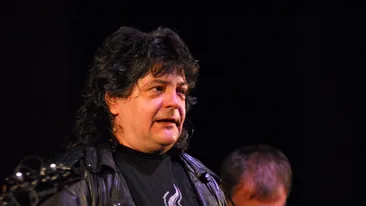 A invins cancerul si a revenit pe scena. Leo Iorga canta in conditii speciale, pentru un om cu un singur plaman