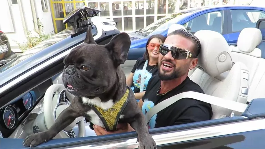 Dorian Popa a dezvăluit cum a ajuns Cheluțu în viața lui și cum l-a transformat în cel mai simpatizat câine din România © CANCAN.RO