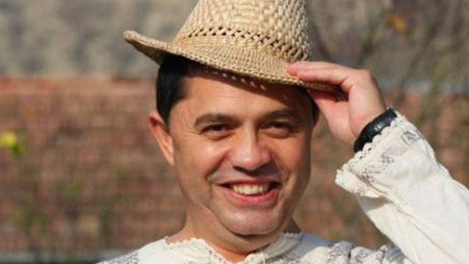 Narcisa o sa INNEBUNEASCA atunci cand o sa auda ASTA! Nicolae Guta i-a declarat iubirea sincera celei care i-a daruit o fetita!