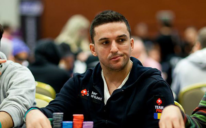 Toni Judeţ este jucător profesionist de poker şi a câştigat numeroase turnee
