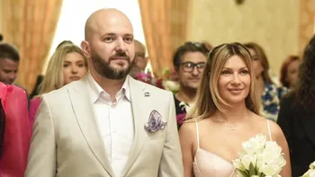 Lora și Ionuț Ghenu divorțează? Cântăreața a fost singură la nunta Andreei Bălan cu Victor Cornea