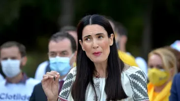 Un lider PSD o acuză pe Clotilde Armand că va lăsa fără apă caldă peste 15.000 apartamente din sectorul 1, de la 1 august 2022