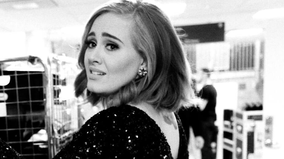 Celebra ADELE, moment penibil pe scenă! Cântăreaţa a uitat versurile propriei melodii. Ce s-a întâmplat mai departe