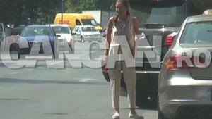 A ”atacat-o” în stradă pe fiica lui VIDEANU! Primul sărut dintre ei!