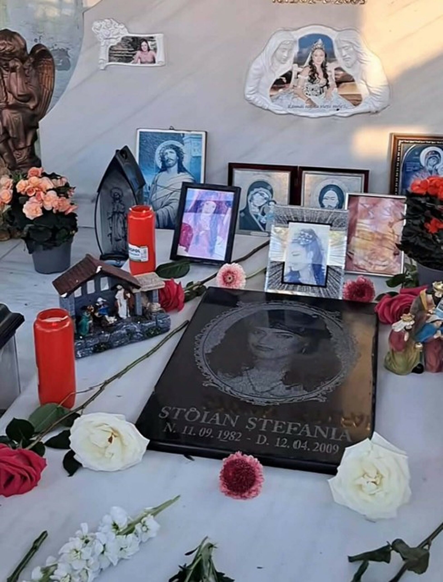 Mormântul lui Fănica, fosta soție a lui Florin Salam